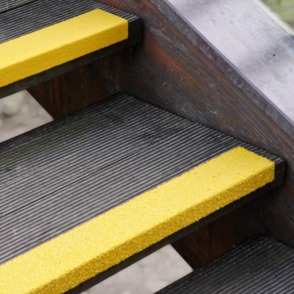 Anti-Rutsch-Treppenkanten-Profil GFK gelb, klebend und schraubbar